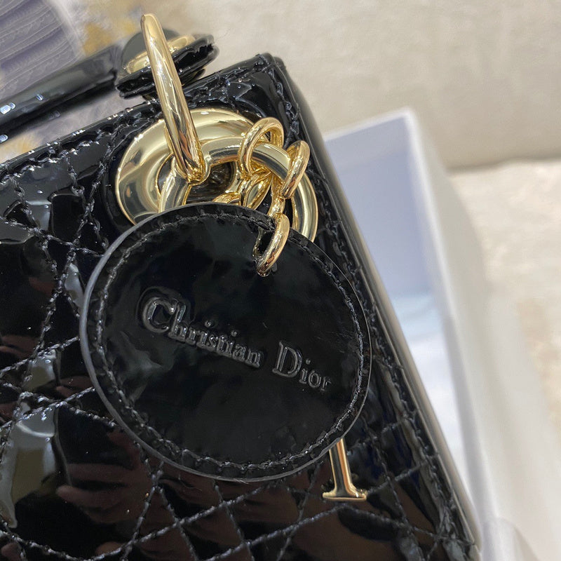 Interior view of everyday-luxe elevated women's handbag – women's everyday handbag