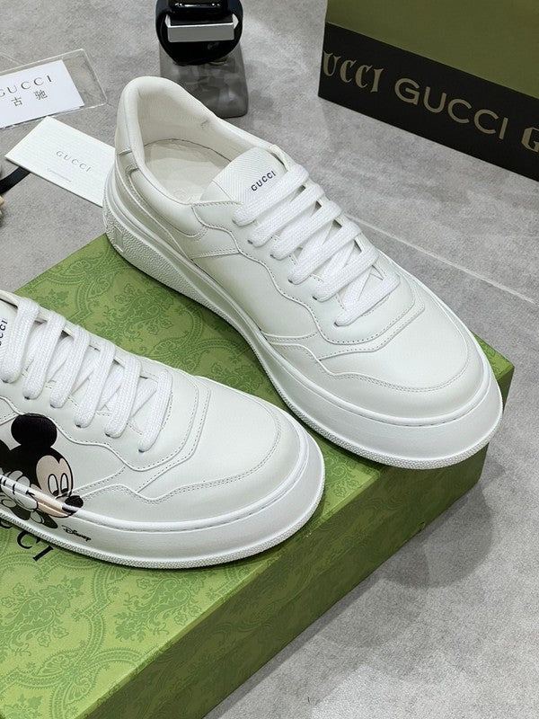 Gucci all-black luxury sneakers view 6 heritage-inspired look