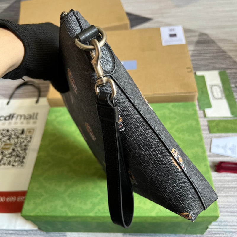 Close-up detail of elevated structured women's handbag – women's designer-style accessory
