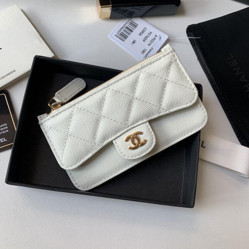 Zivas Charm Modern Edge Everyday Handbag (Polished Everyday Piece) – Lifestyle Shot