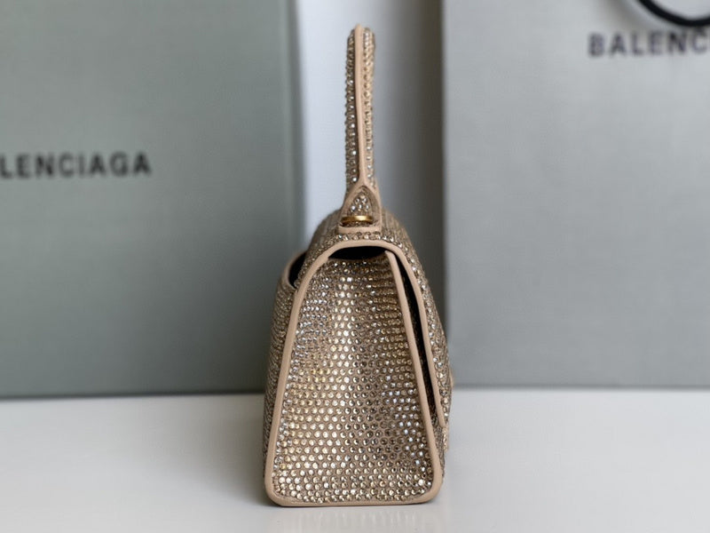 Zivas Charm Effortless Sophistication Statement Handbag (Everyday Luxury Essential) – Interior View
