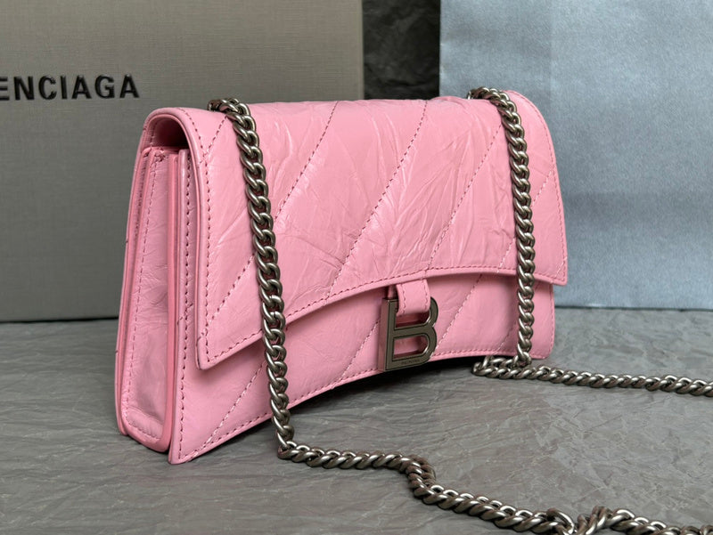 Zivas Charm Refined Everyday Style Statement Handbag (Modern Wardrobe Staple) – Side Profile