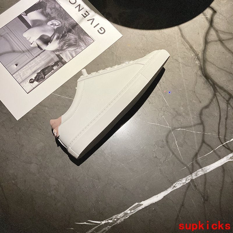 Givenchy shoes Style 069 - top view showing design