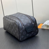  sophisticated crossbody bag styled with outfit