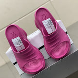 Givenchy shoes Style 169 - sole and craftsmanship detail