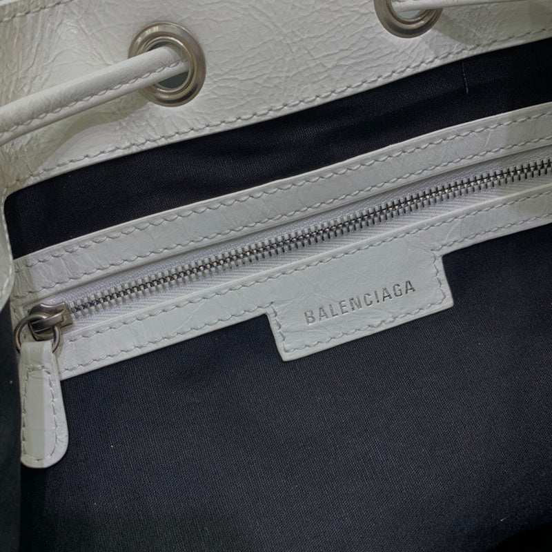 Chic Faux Leather Handbag - Modern Structured Build | Women's Everyday Carry Handbag #312 - texture close-up (image 9) of designer-inspired handbag