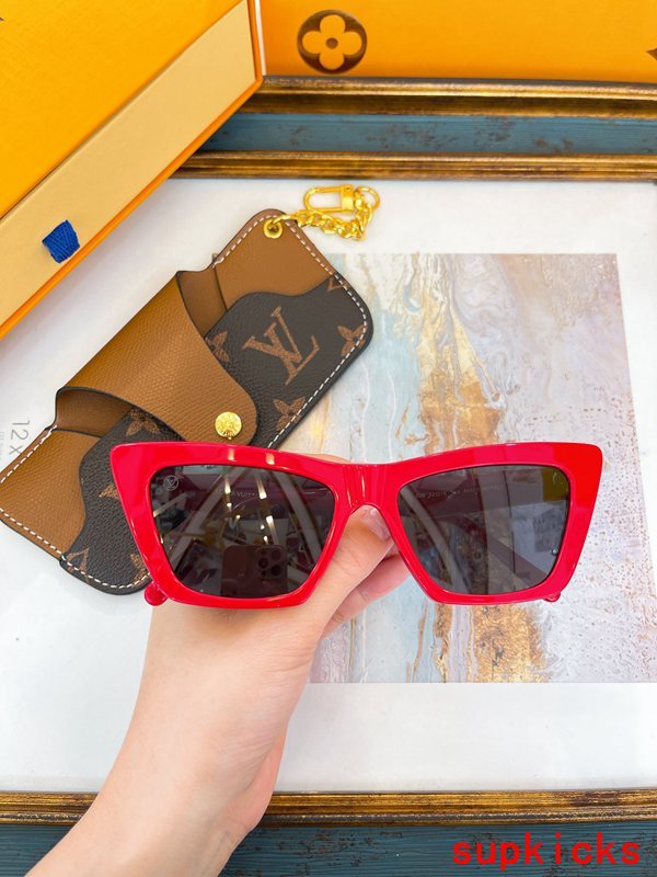 Front view of Louis Vuitton unisex sunglasses