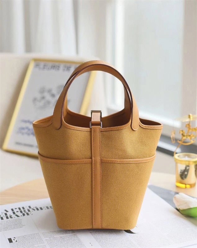  Structured satchel carried on shoulder