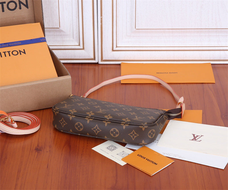  Timeless everyday bag front view 7