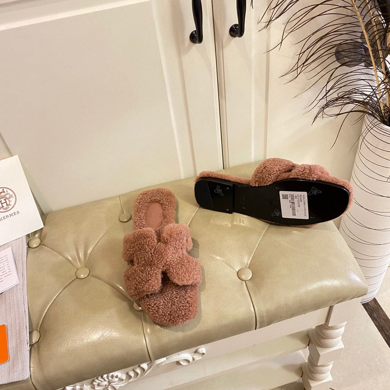 Hermès Nude Platform Sandals - Lifestyle Styling Shot