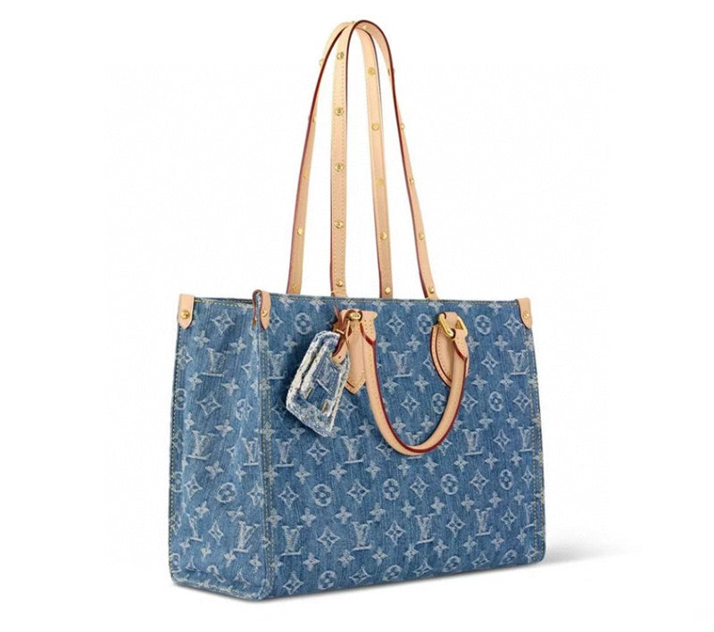  Everyday satchel carried on shoulder 16