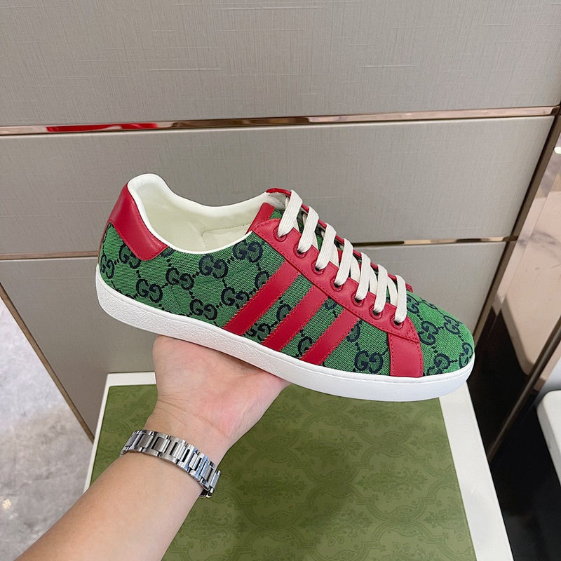 Gucci fresh white-and-black luxury sneakers view 6 streetwear statement look