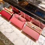  structured bag interior and compartment view 21