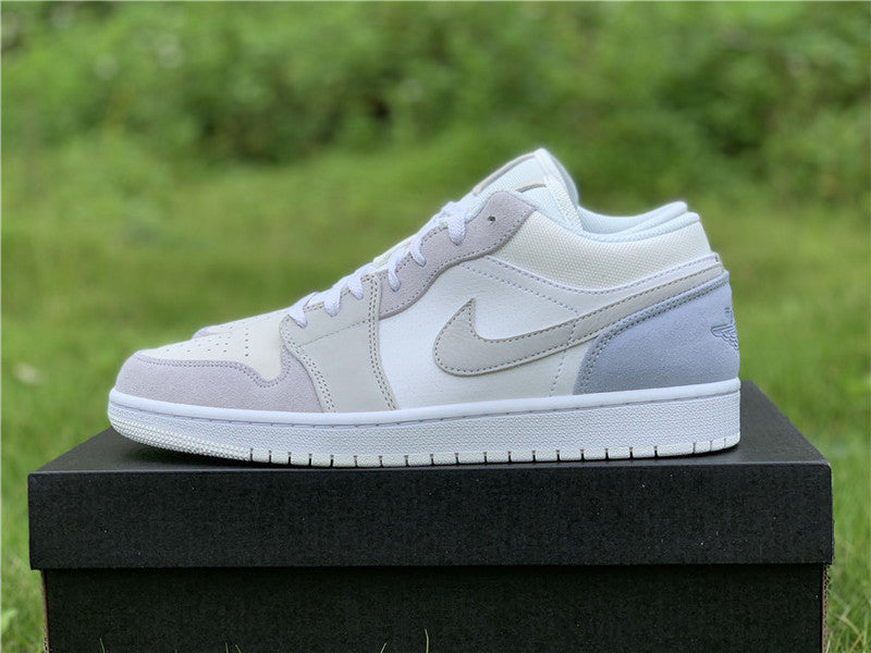 Nike Men's & Women's Premium Low-Top Trainers — Style 049 side view