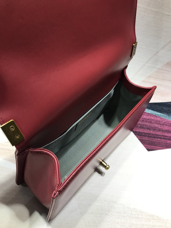 mid purse view 5