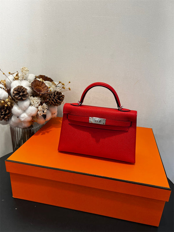 Interior view of everyday-ready premium bag