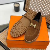 Hermes shoes Style 252 - top view showing design
