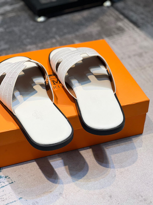 Hermes shoes Style 008 - side profile detail