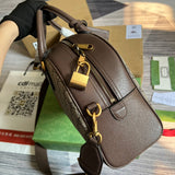 Top view of signature everyday-luxe women's handbag – women's everyday handbag