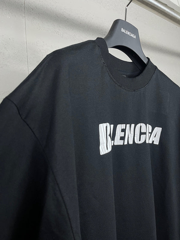 Three-quarter angle view of Balenciaga luxury piece style No.249