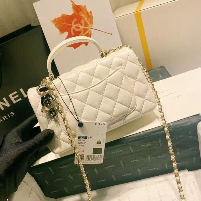  handbag, mid everyday style, image 4