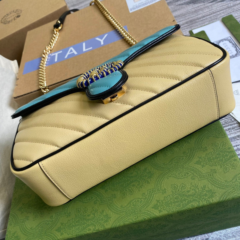 Handle and strap detail of elevated structured women's handbag – women's everyday handbag