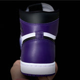 Nike Men's & Women's Designer Lifestyle Shoes — Style 008 front view
