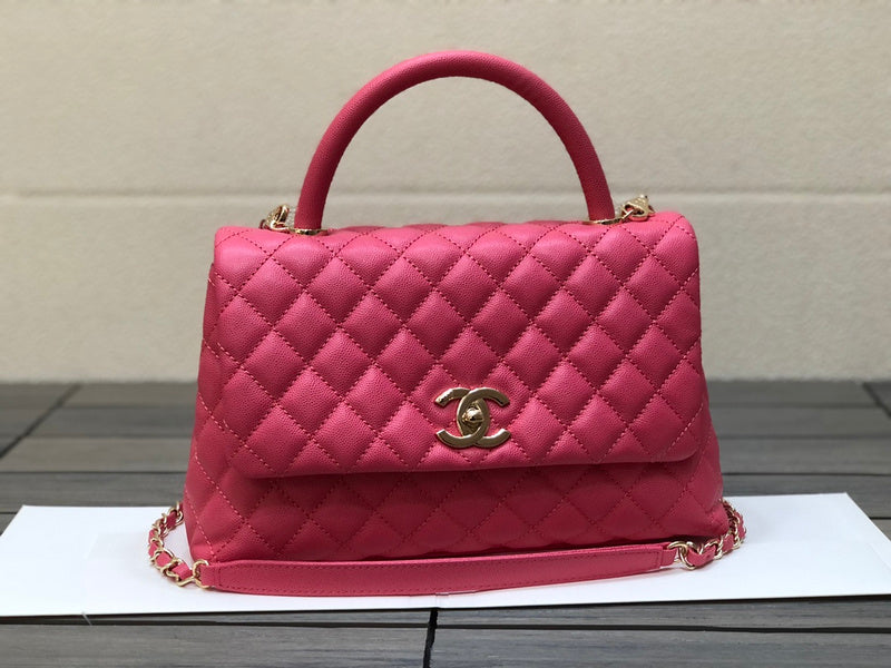  spacious purse view 10