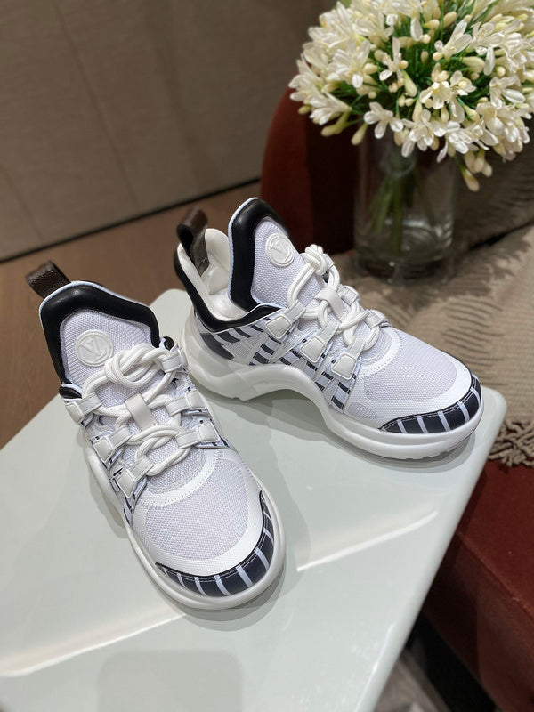 Louis Vuitton shoes Style 290 - packaging and accessories