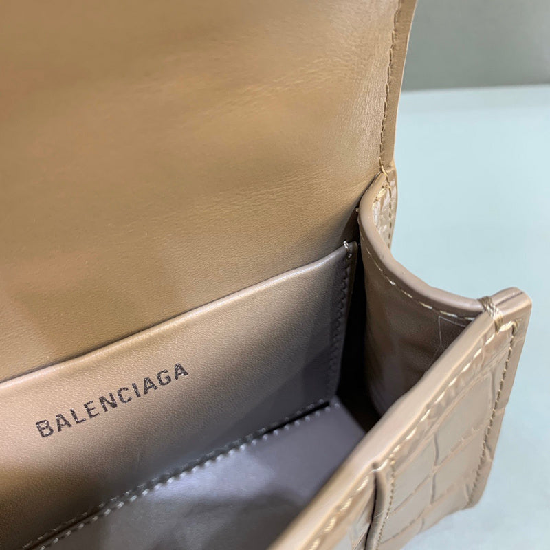 Sophisticated Vegan Leather Handbag - Statement Silhouette | Women's Designer-Inspired Purse #498 - texture close-up (image 9) of designer-inspired handbag