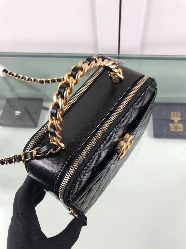Zivas Charm Refined Everyday Style Fashion Handbag (Elevated Daily Companion) – Styled Look