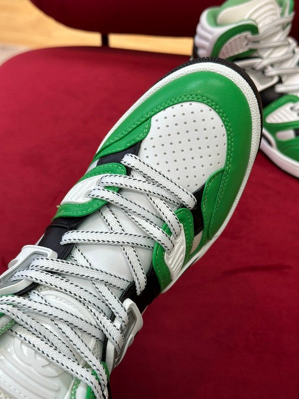 Gucci bold contrast luxury sneakers view 6 streetwear statement look