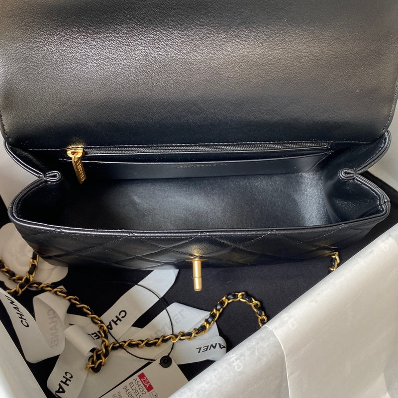  mid purse view 6