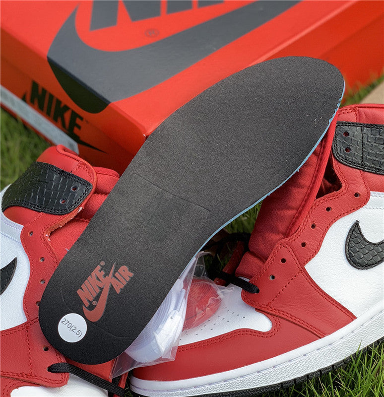 Nike Men's & Women's Premium Casual Sneakers — Style 052 interior view