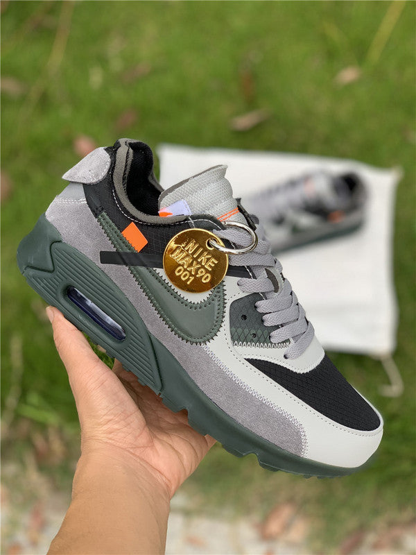 Nike Men's & Women's Premium Designer Sneakers — Style 082 hardware detail
