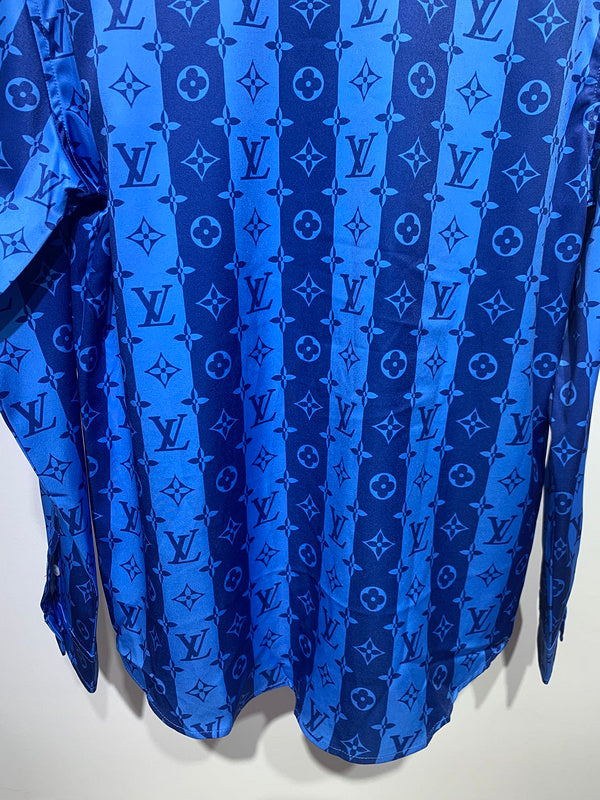 Back view of Louis Vuitton cotton t-shirt with signature branding