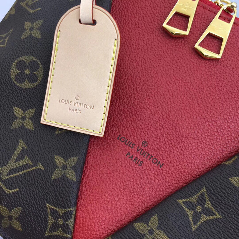 Back view of statement everyday-luxe women's handbag – women's premium purse