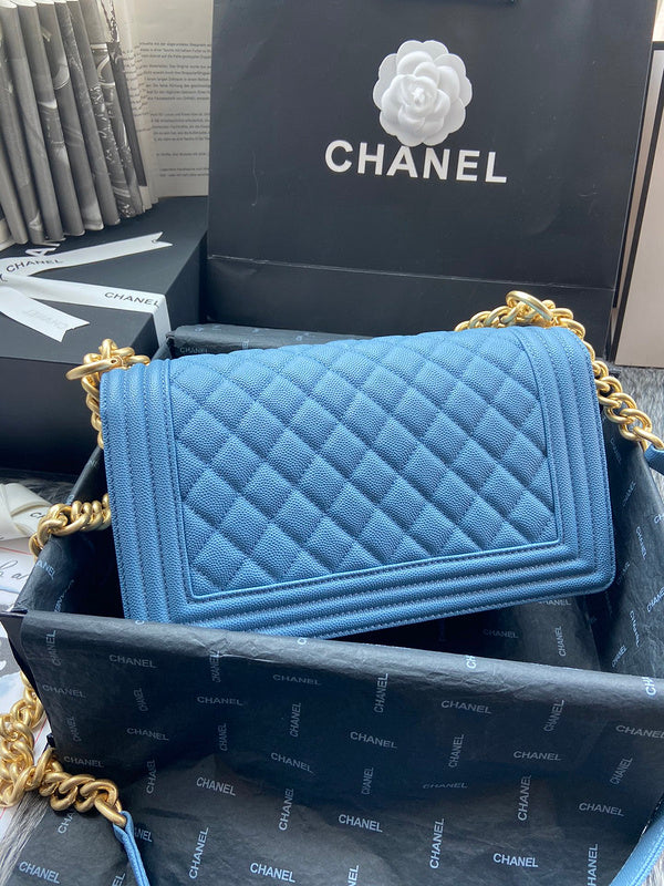  women's handbag, mid design, view 10