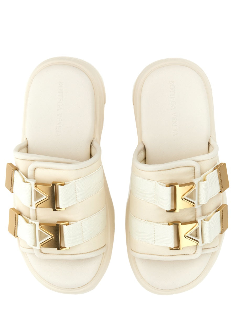 Bottega Veneta Shoes Bottega Veneta Men Sandal Flash Comfortable Everyday Designer Shoes