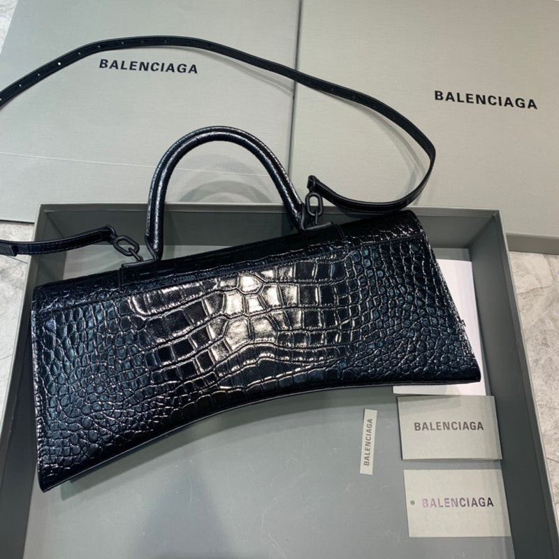 Modern Faux Leather Handbag - Refined Silhouette | Women's Luxury Handbag #530 - close-up detail shot (image 3) of designer-inspired handbag