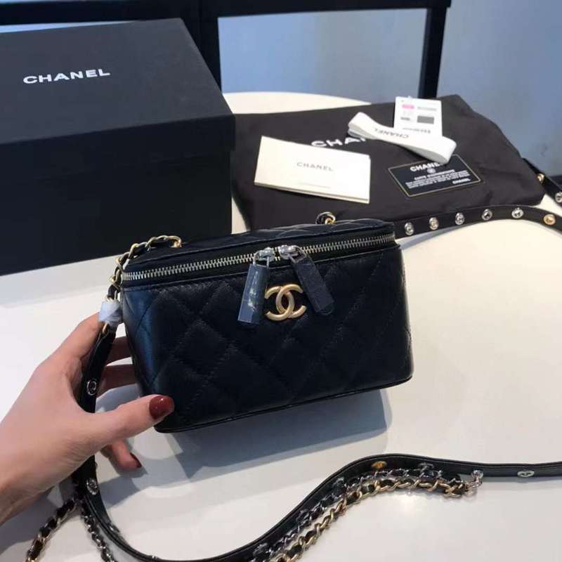 Zivas Charm Versatile Design Luxury Handbag (Premium Everyday Carry) – Front View