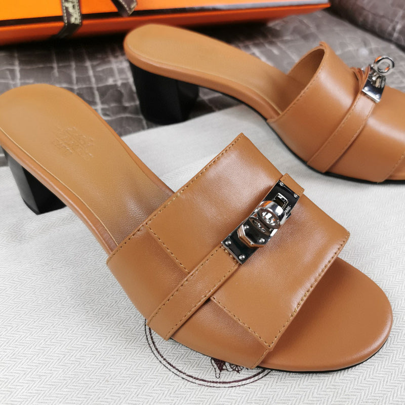 Hermes sandals Style 161 - top view showing design