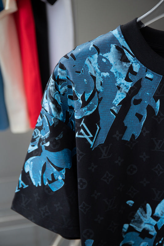 Flat lay presentation of Louis Vuitton cotton t-shirt with logo-detail design