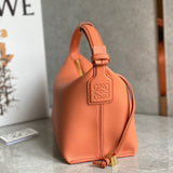 Ziva's Charm handbag – close-up view (20.5cm*17cm*12.5cm)