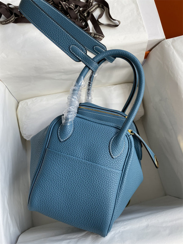 Polished bag women's premium everyday handbag