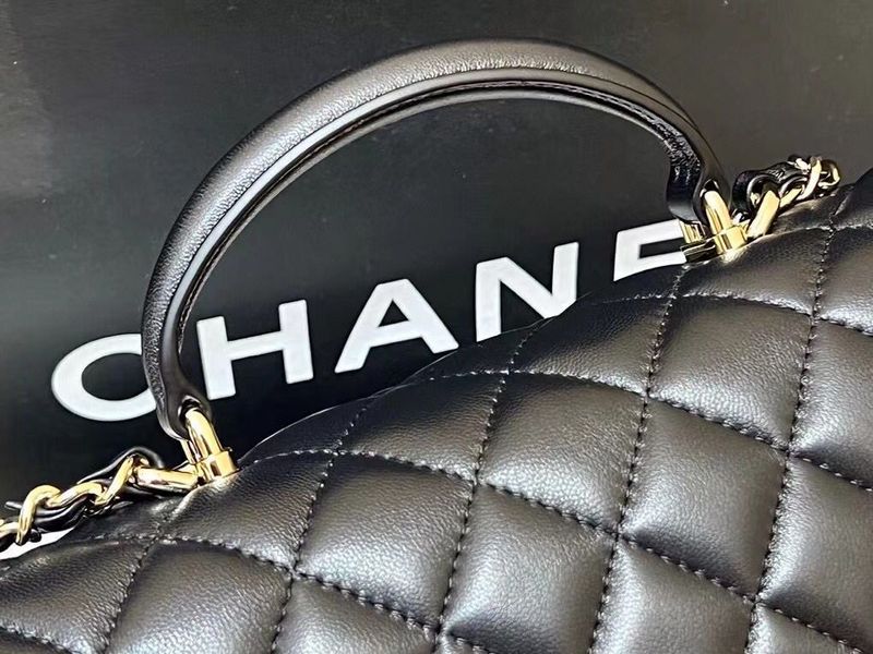  women's handbag, mid design, view 9