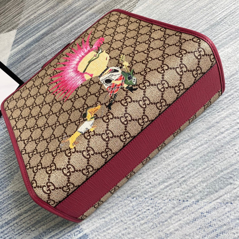 Back view of everyday-luxe modern women's handbag – women's premium purse