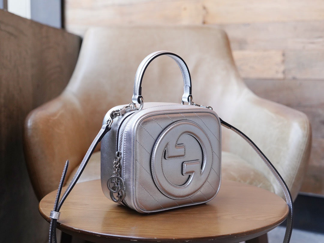 Gucci Blondie Top Handle Bag detail shot – designer craftsmanship and quality