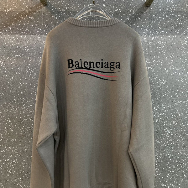 Side profile view of Balenciaga luxury piece style No.377