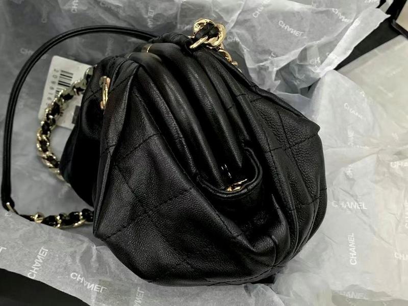 Zivas Charm Contemporary Flair Fashion Handbag (Structured Everyday Essential) – Back View